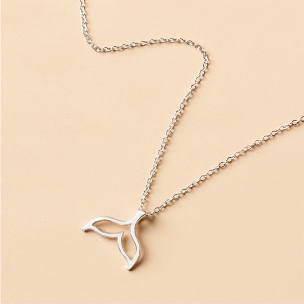 Silver tone mermaid tail necklace